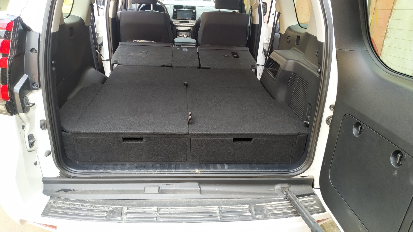 Органайзер в багажник для Toyota Land Cruiser Prado 150 с 2018 г.(2 выдв.ящика+спальник)