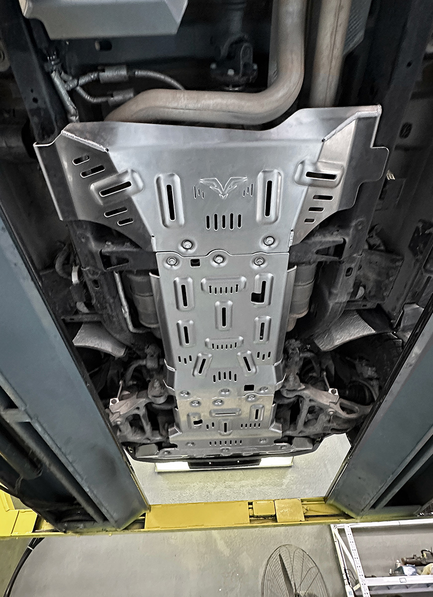Защита Falcon радиатора, картера, РК, КПП для Dodge RAM 1500 TRX 6.2T бенз., алюм. 8 мм (2 места)