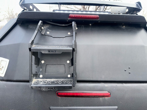 Toyota Hilux VIII 2.8d AT (177 л.с.) 4WD дизель автомат