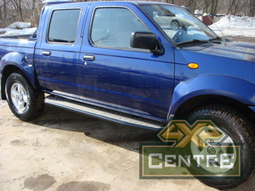 Пороги РИФ силовые Nissan NP300