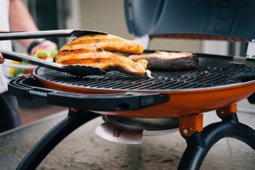Гриль газовый O-GRILL 900МT bicolor черный-кремовый (в комплекте адаптер тип А)