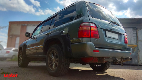 Расширители арок Lapter на Toyota Land Cruiser 100 (80 мм)