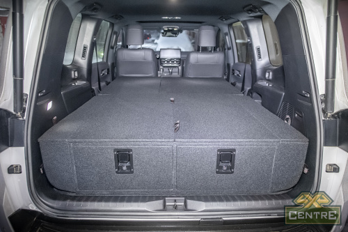 Органайзер для Toyota Land Cruiser 300 (2 выдв.ящика+клав.замки+спальник)