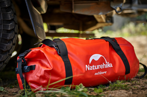 Гермосумка Naturehike 90 л ПВХ (красная)