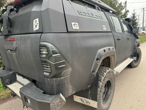 Toyota Hilux VIII 2.8d AT (177 л.с.) 4WD дизель автомат