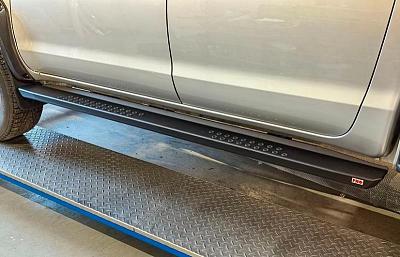 Силовые пороги РИФ на Sollers ST6/ST8: обзор и установка