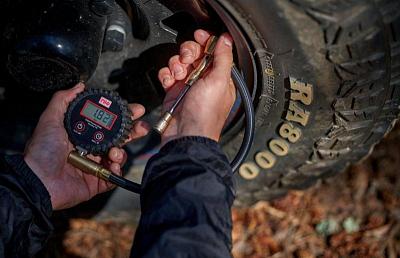 Манометры и дефляторы РИФ - новое поступление на склад!