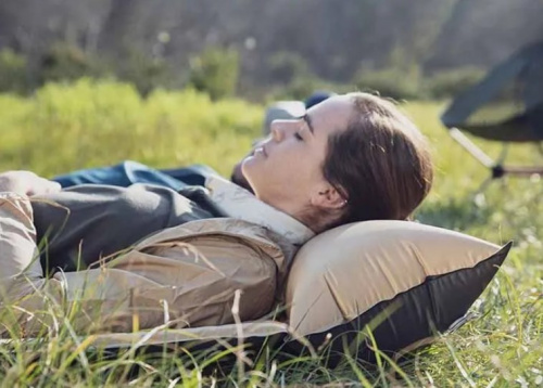 Коврик самонадувающийся с подушкой Naturehike, 296х65х3 см, желтый