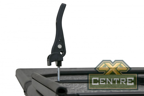 Крышка кузова Toyota Hilux Vigo 2005-2013, трёхсекционная, алюминиевая, черная